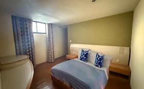 Motel La Flor